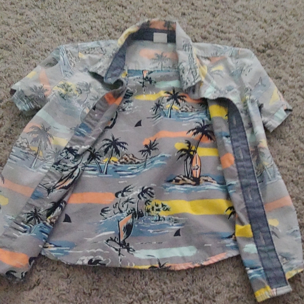 Toddler boys Gymboree button day